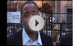 The Oscars - The Red Carpet has black version of District 9